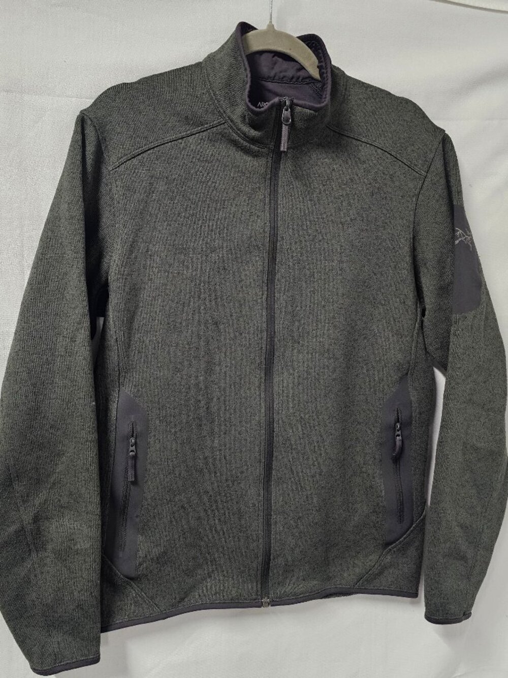 Arc'terix Covert Cardigan Men's Size M in Green Full Zip